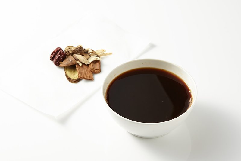 Herbal medicine is mostly uncovered, with six exceptions (1/2)