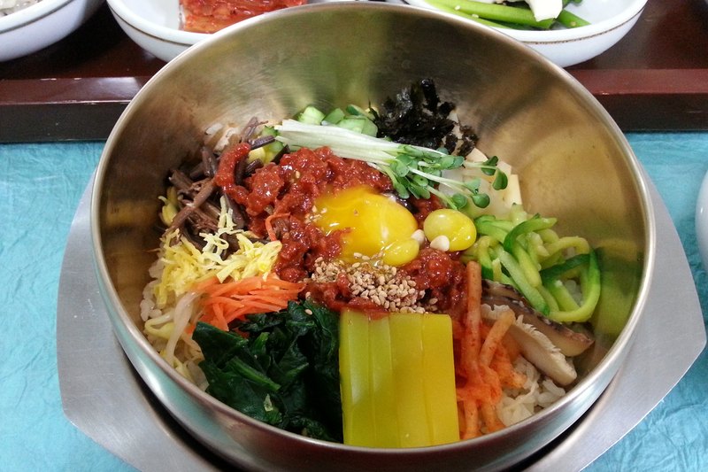 The next morning is bean sprout soup and moju (4/4)