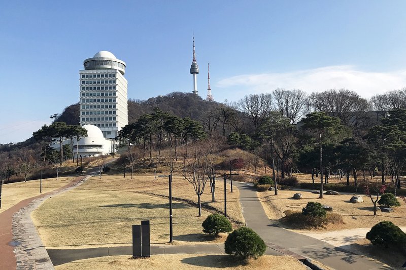 N Seoul Tower (2/3)