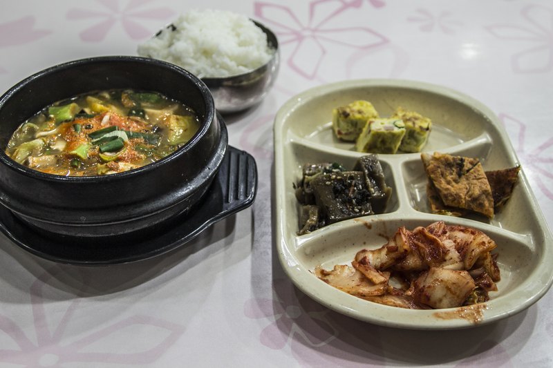 Close with a finishing dish (2/4)