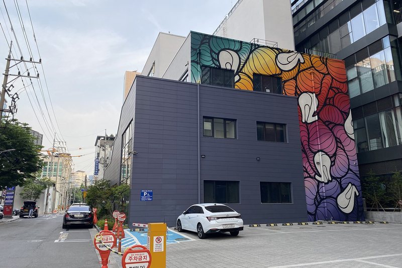 The red brick lanes and Yeonmujang-gil (2/2)